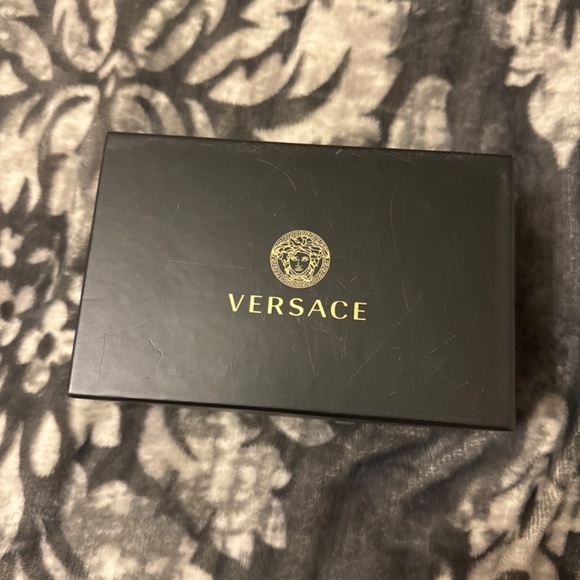 Versace Sunglasses - Picture 7 of 9